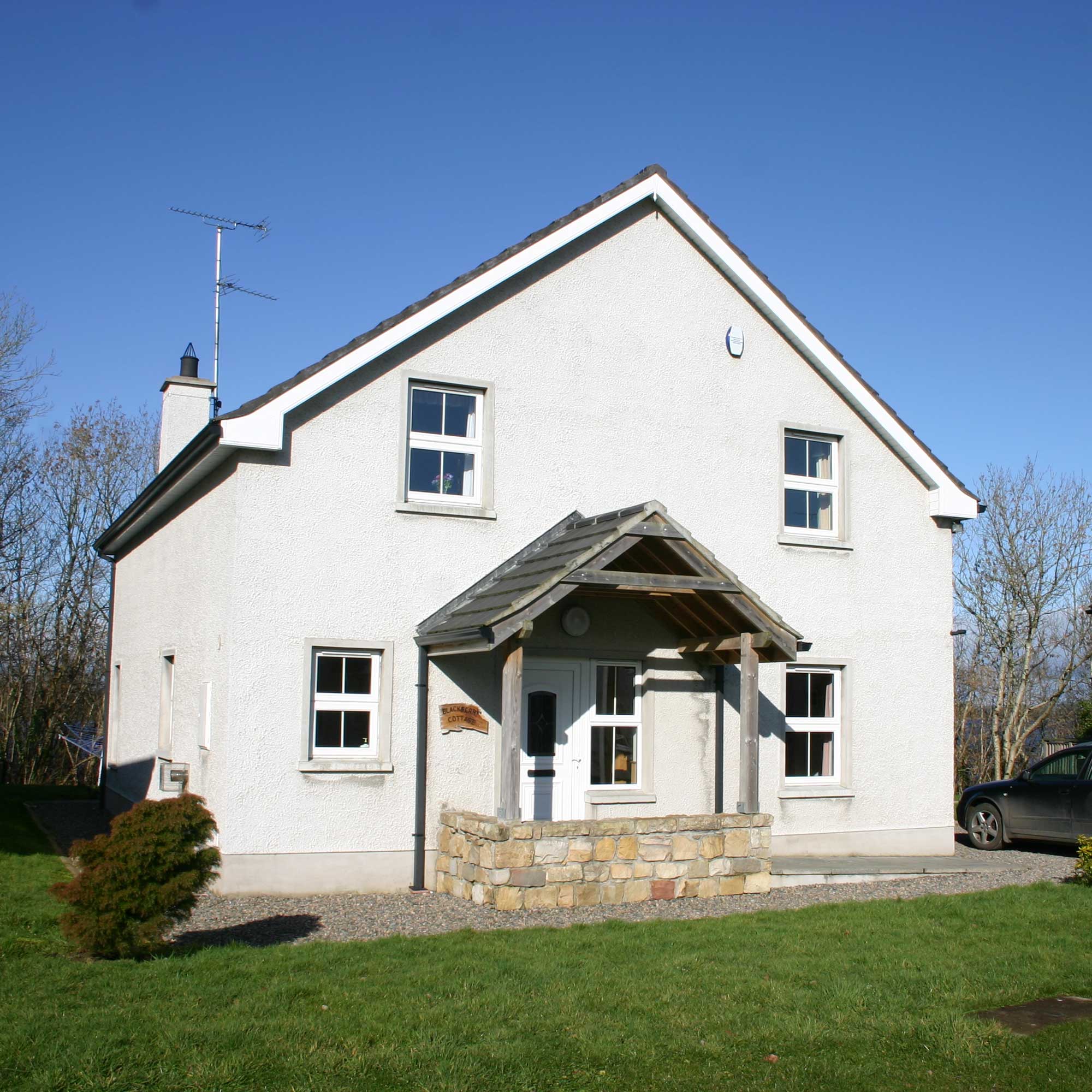 Bluebell & Blackberry Self Catering Cottages close to Lough Erne in Co Fermanagh, Northern Ireland