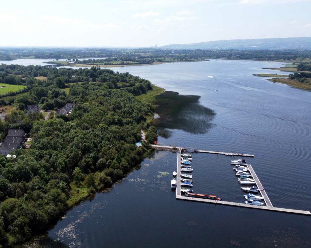 Lough Erne Marina : Fermanagh Lodges offers a range of water bases Activities, Moorings and Accommodation